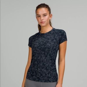 NWT Lululemon Swiftly Tech Short Sleeve Shirt 2.0